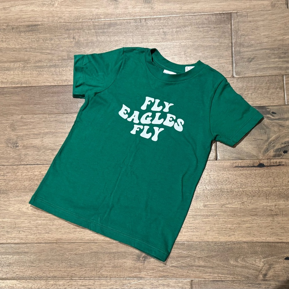 4T toddler Green Philadelphia Eagles Kids Shirt with 'Fly Eagles Fly' Print